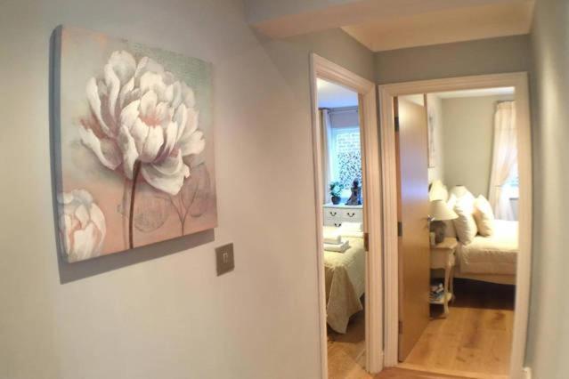 Three Bedroom Apartment By Beautiful Park London Kültér fotó